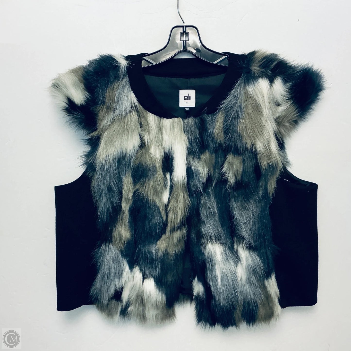 Vest Faux Fur & Sherpa By Cabi In Multi-colored, Size: Xl