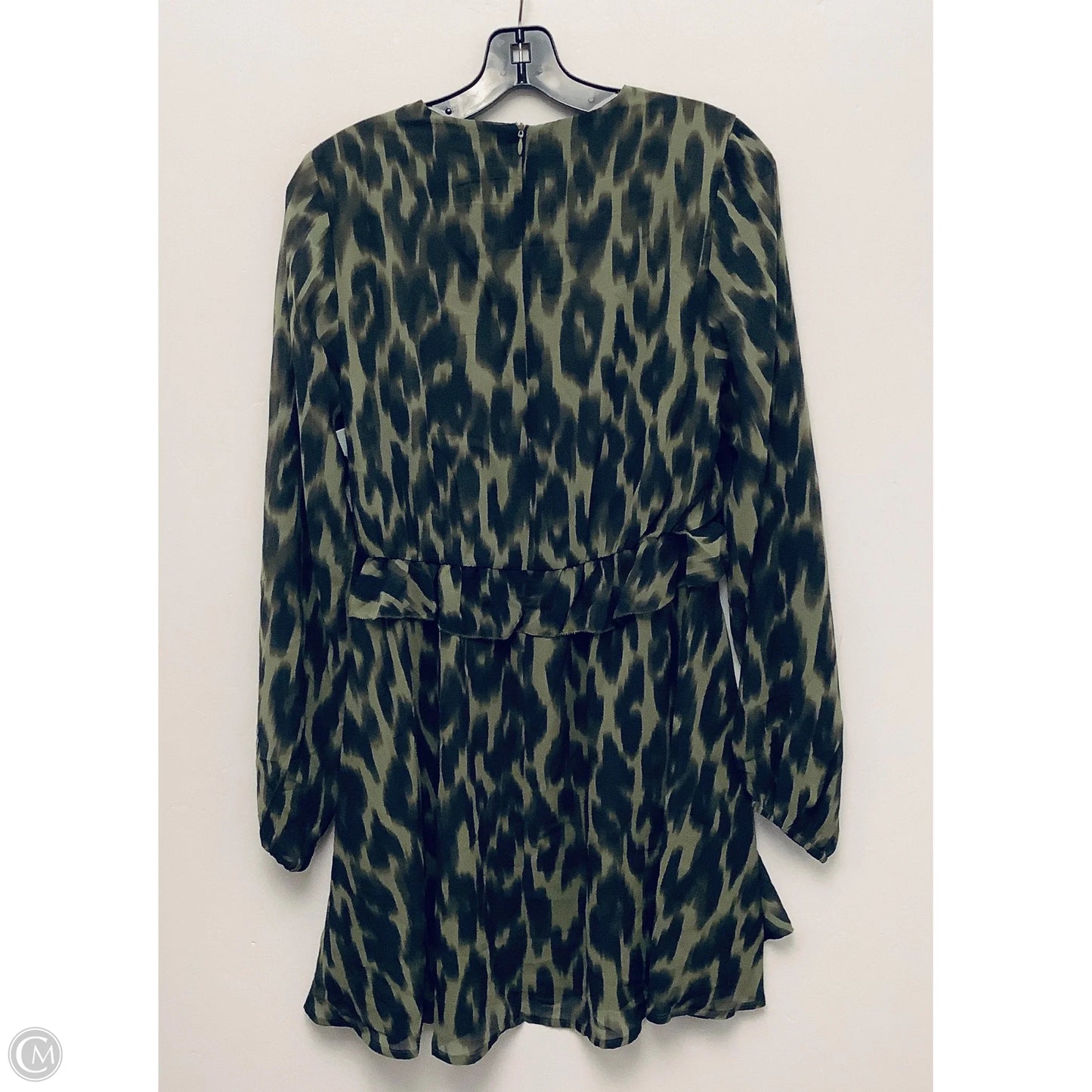 Dress Casual Short By Steve Madden In Green, Size: S