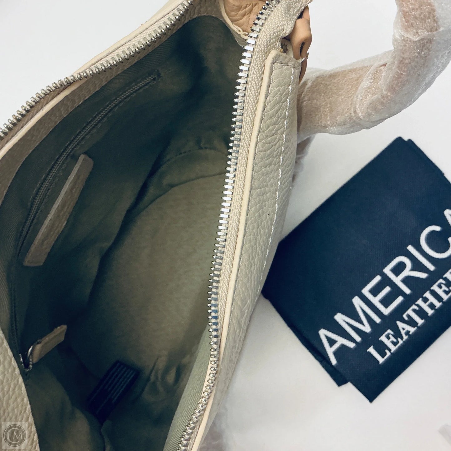 Crossbody Leather By Cmc, Size: Medium