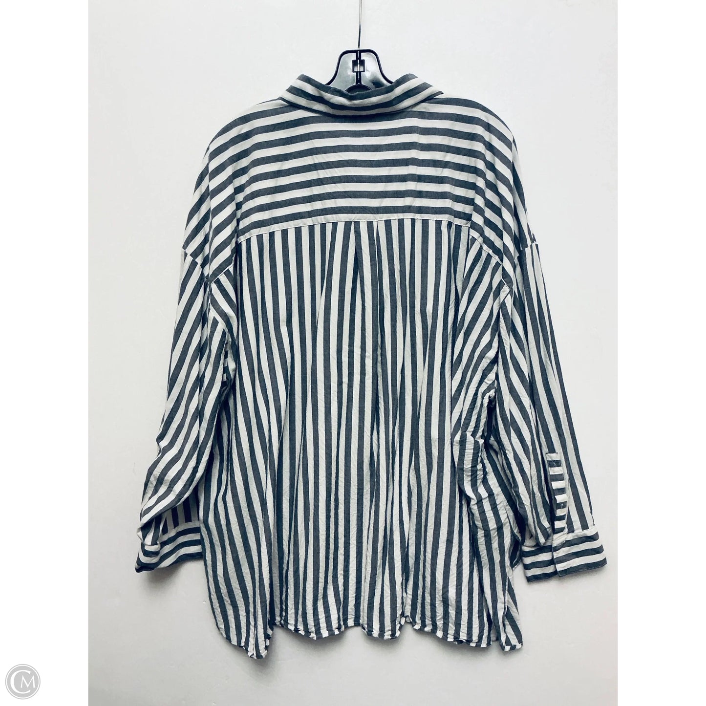 Top Long Sleeve By Torrid In Striped Pattern, Size: 3x