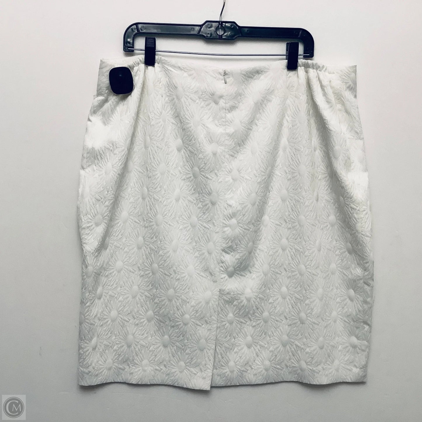 Skirt Midi By Kasper In White, Size: 16