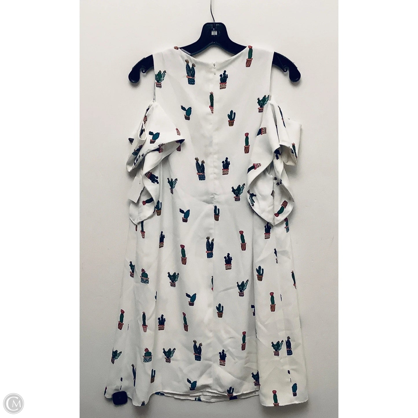 Dress Casual Short By Clothes Mentor In White, Size: 8