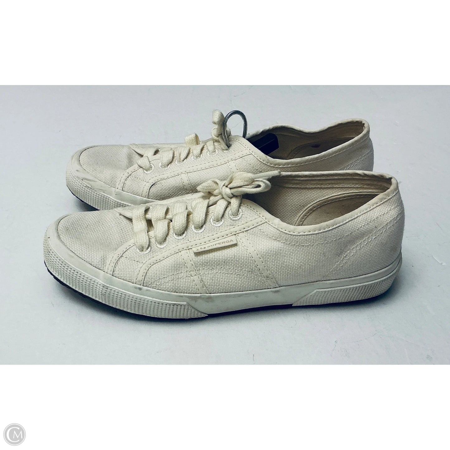 Shoes Sneakers By Clothes Mentor In White, Size: 6