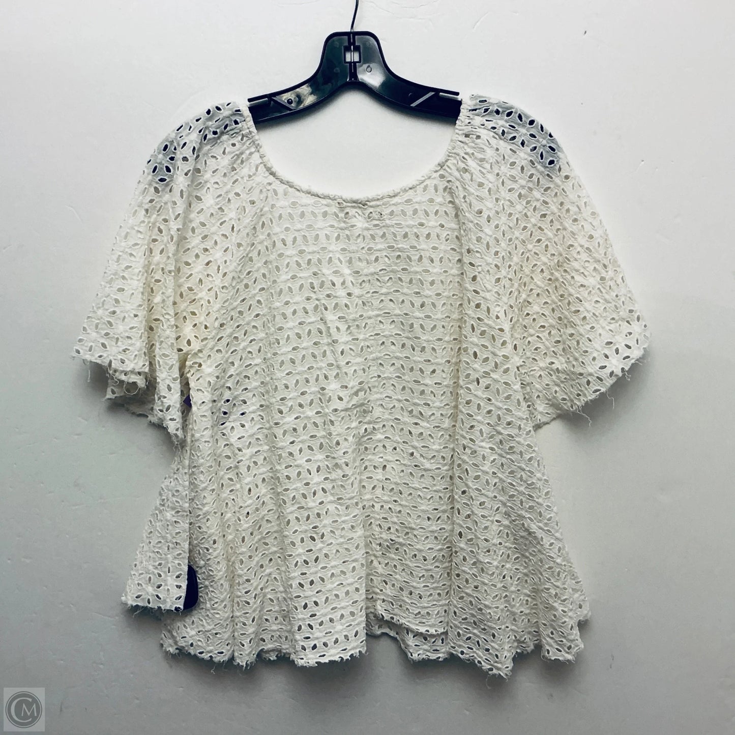 Top Short Sleeve By Clothes Mentor In White, Size: Xs