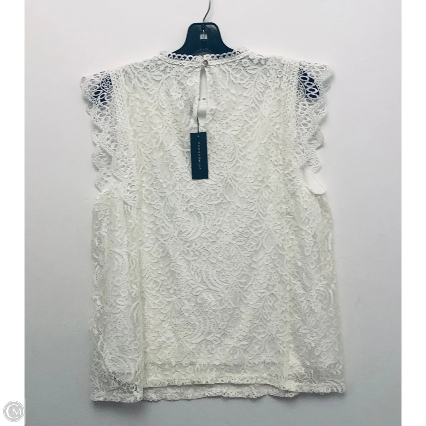Top Sleeveless By Cable And Gauge In Cream, Size: L