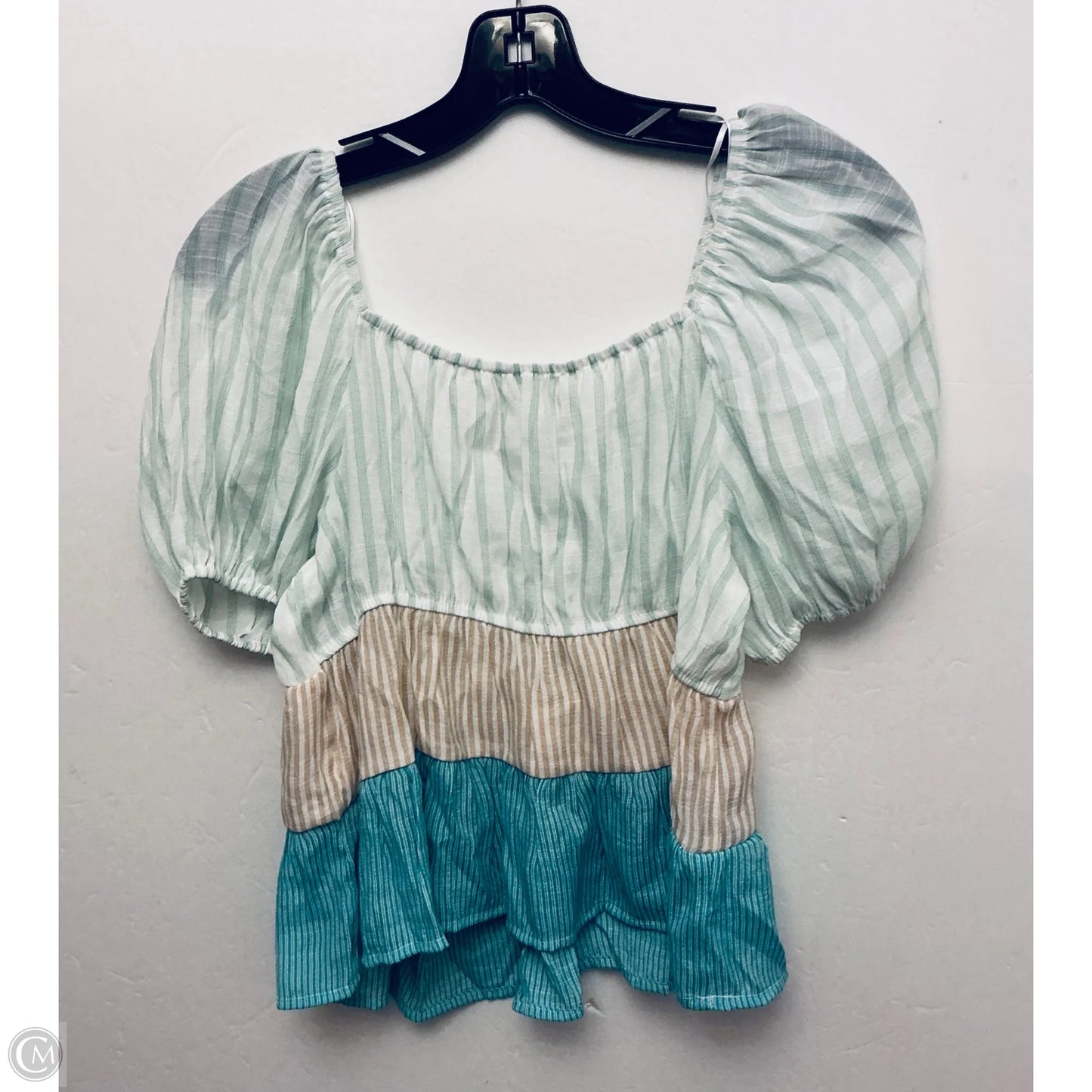 Top Short Sleeve By Blu Pepper In Multi-colored, Size: M