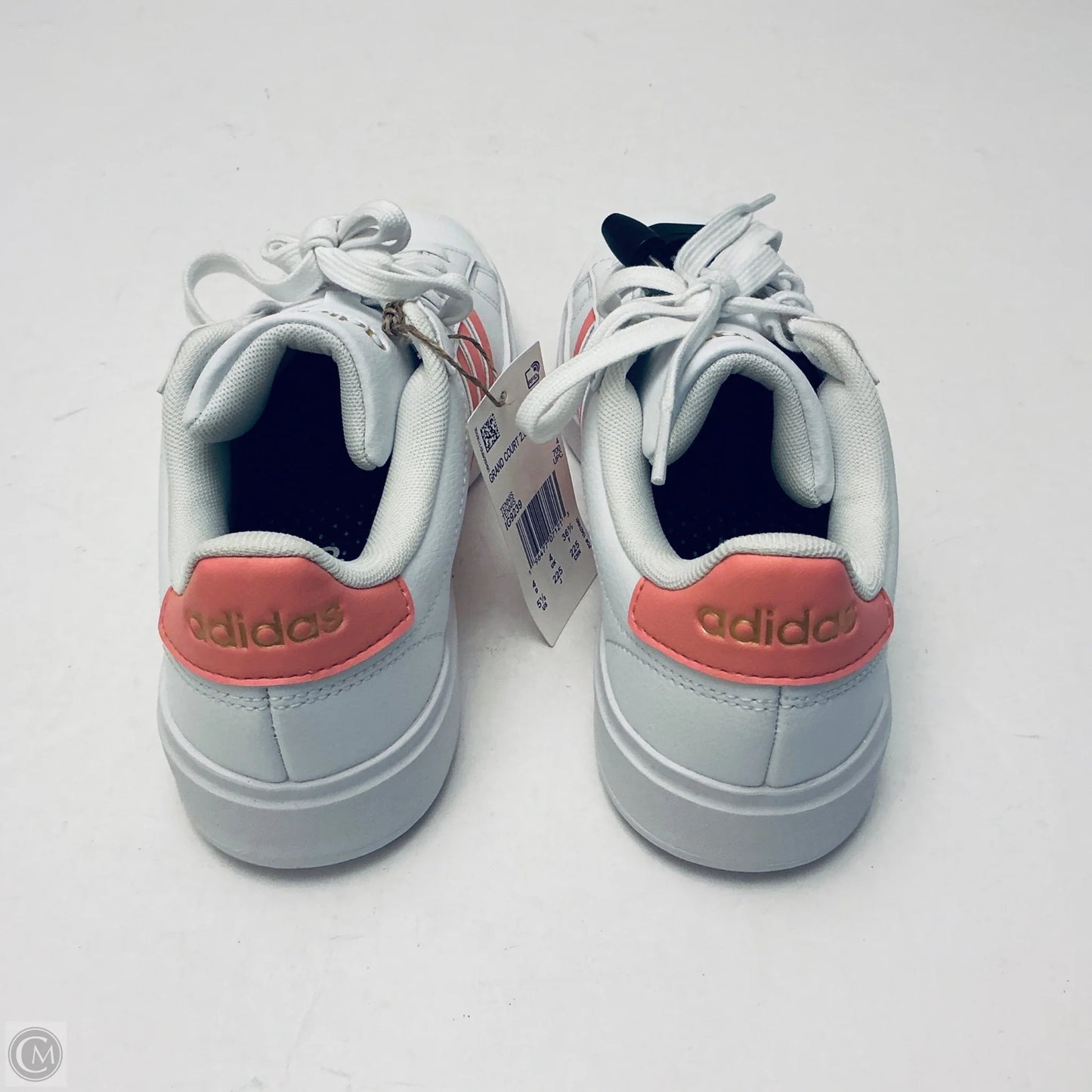 Shoes Sneakers By Adidas In White Size: 6