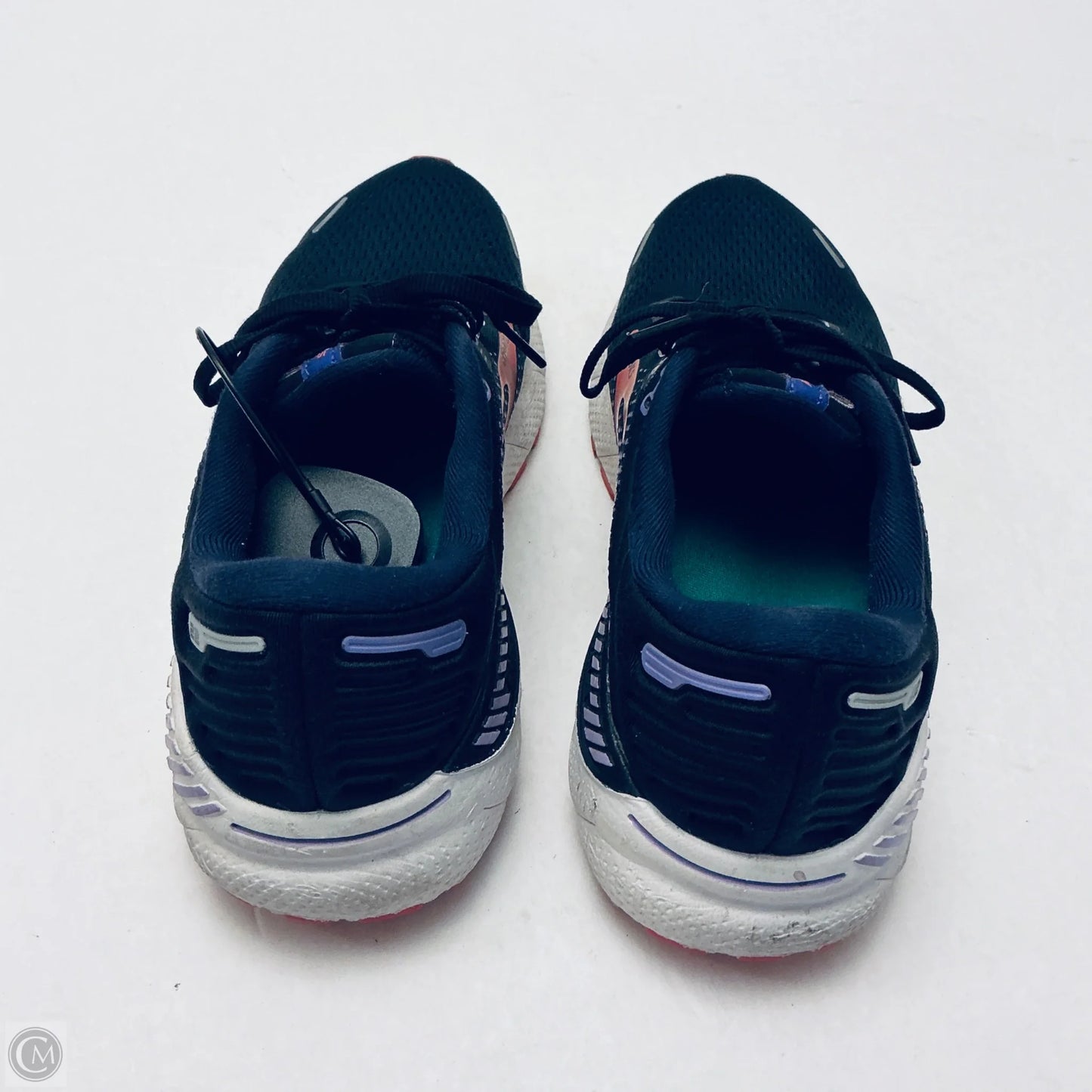 Shoes Sneakers By Brooks In Navy, Size: 8.5