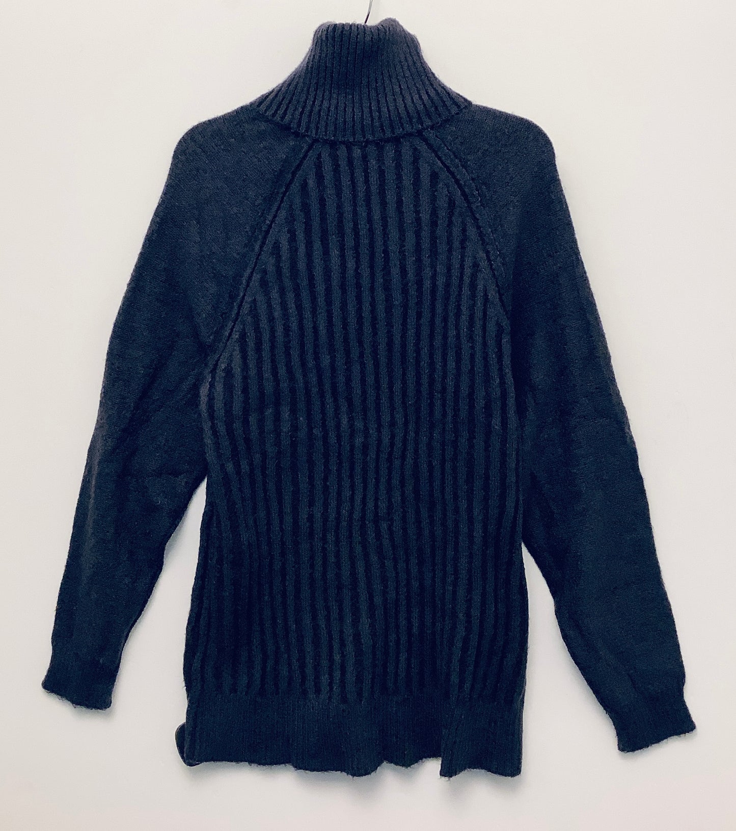 Sweater By Free People In Grey, Size: Xs