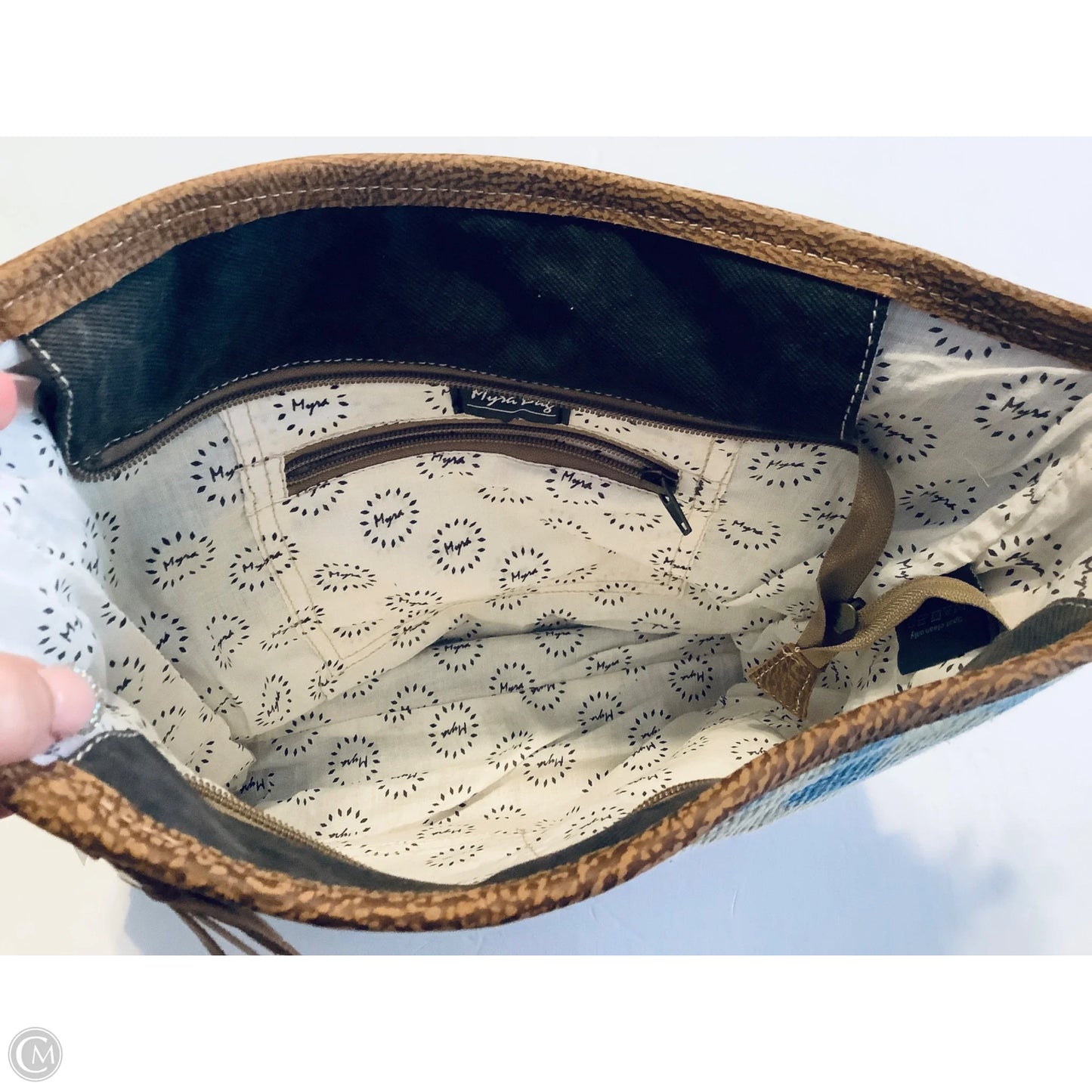 Handbag By Myra, Size: Medium