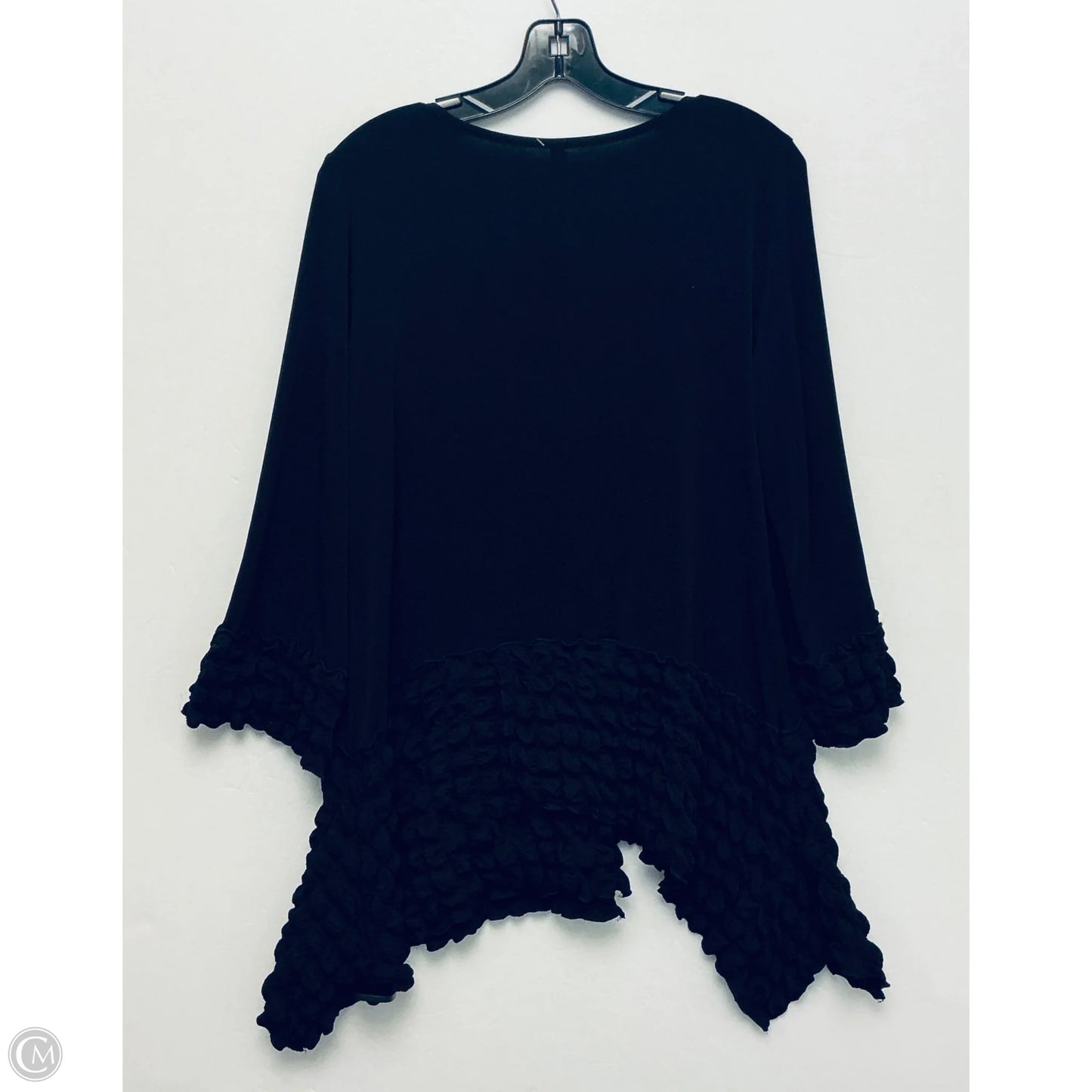 Top Short Sleeve By Ic By Connie K In Black, Size: M