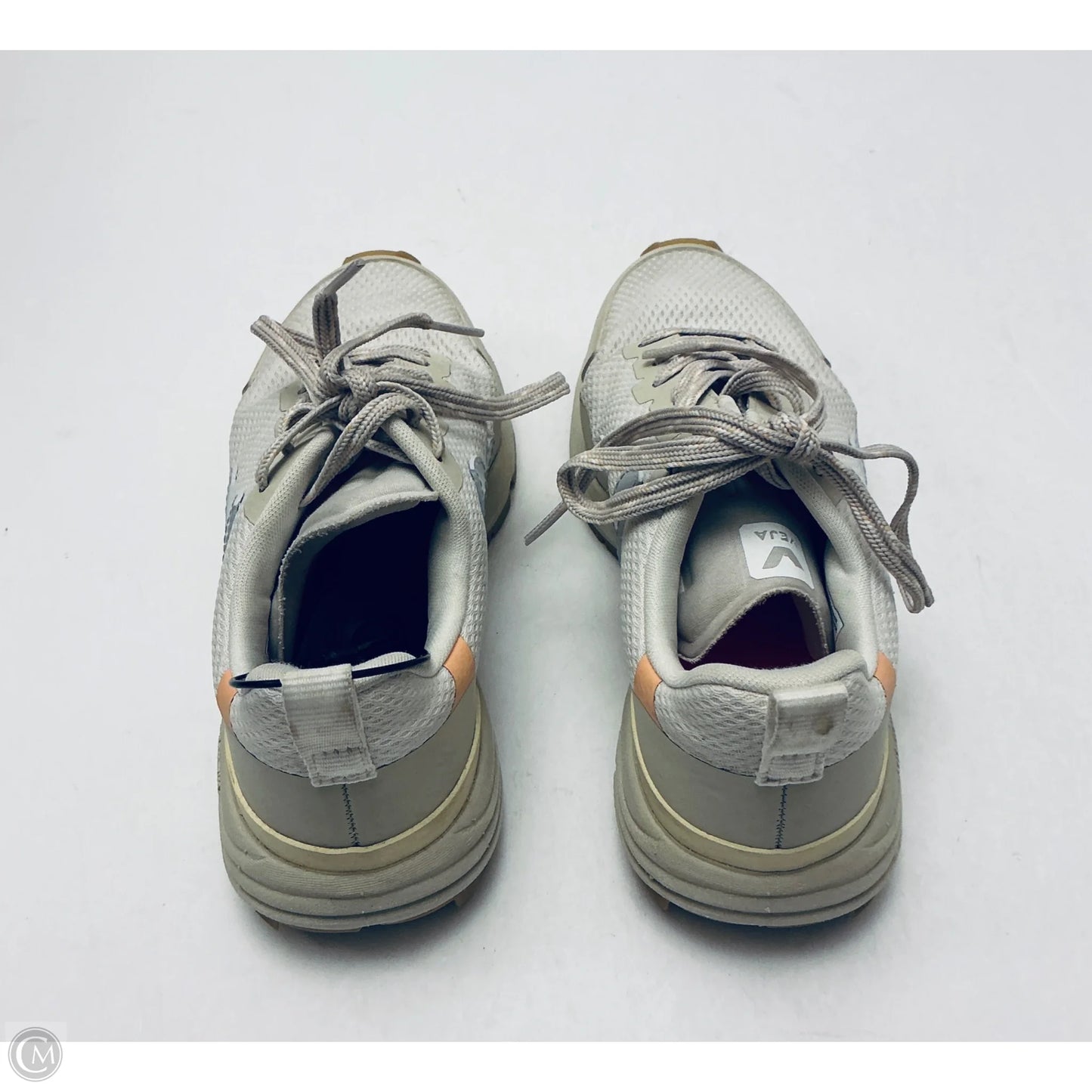 Shoes Sneakers By Veja In Tan, Size: 6