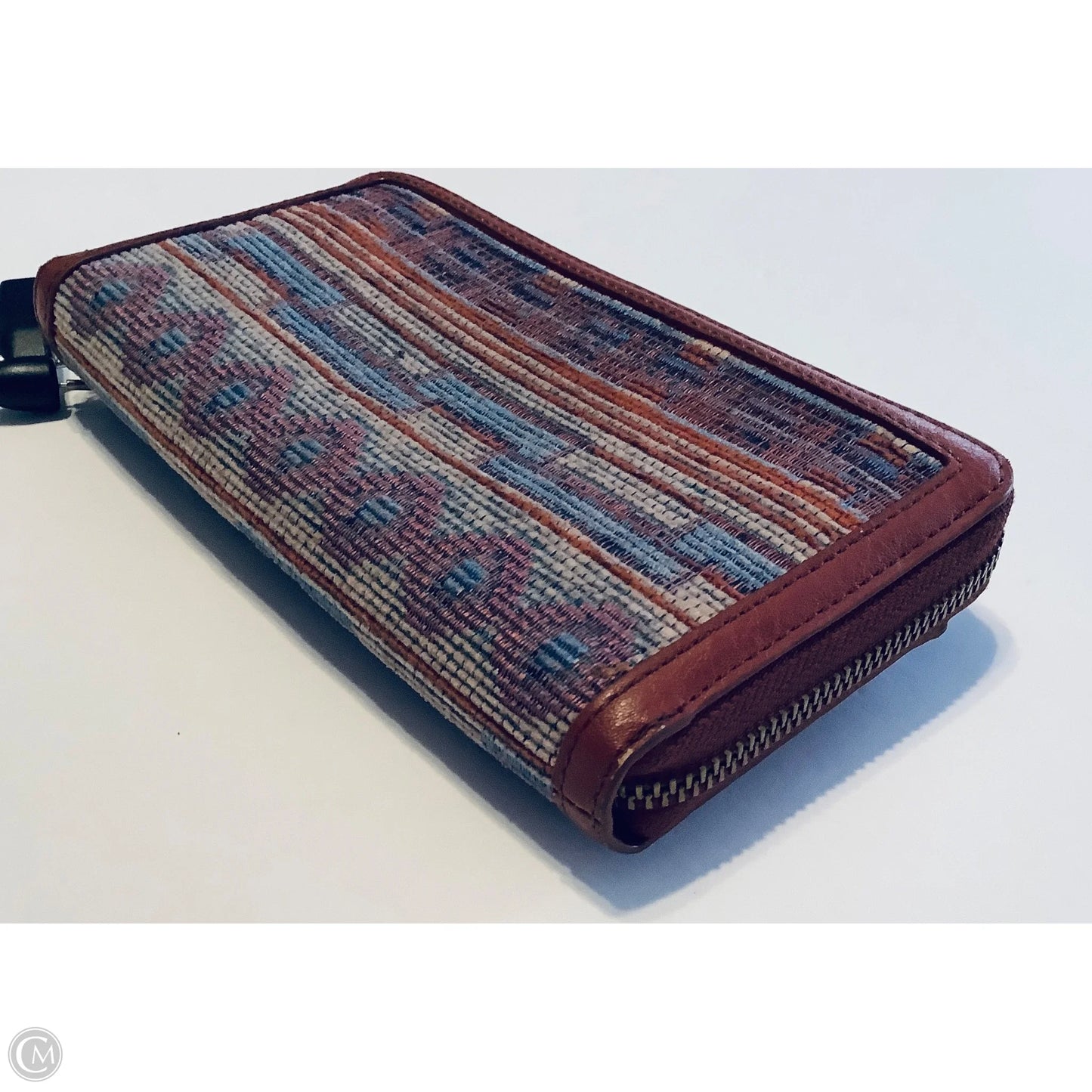 Wallet By Fossil, Size: Large