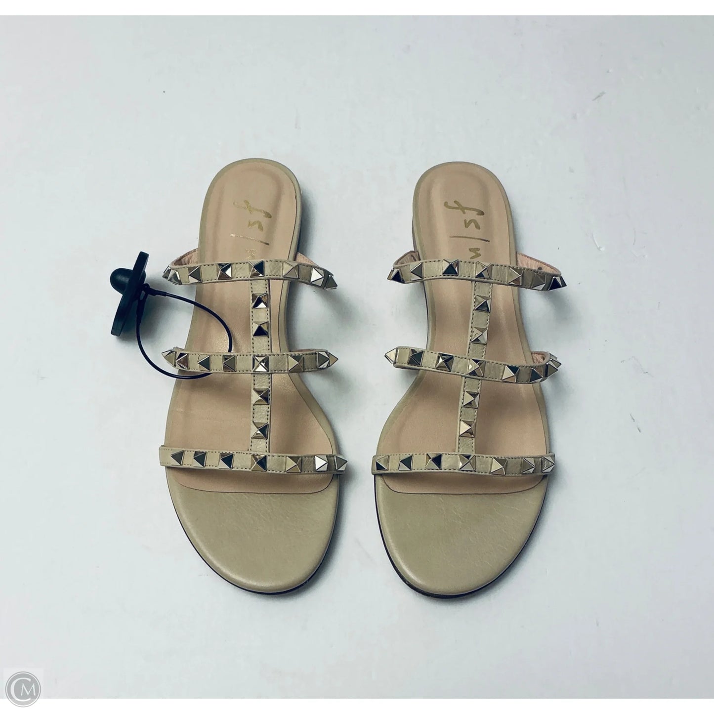 Sandals Flats By Cma In Beige, Size: 9