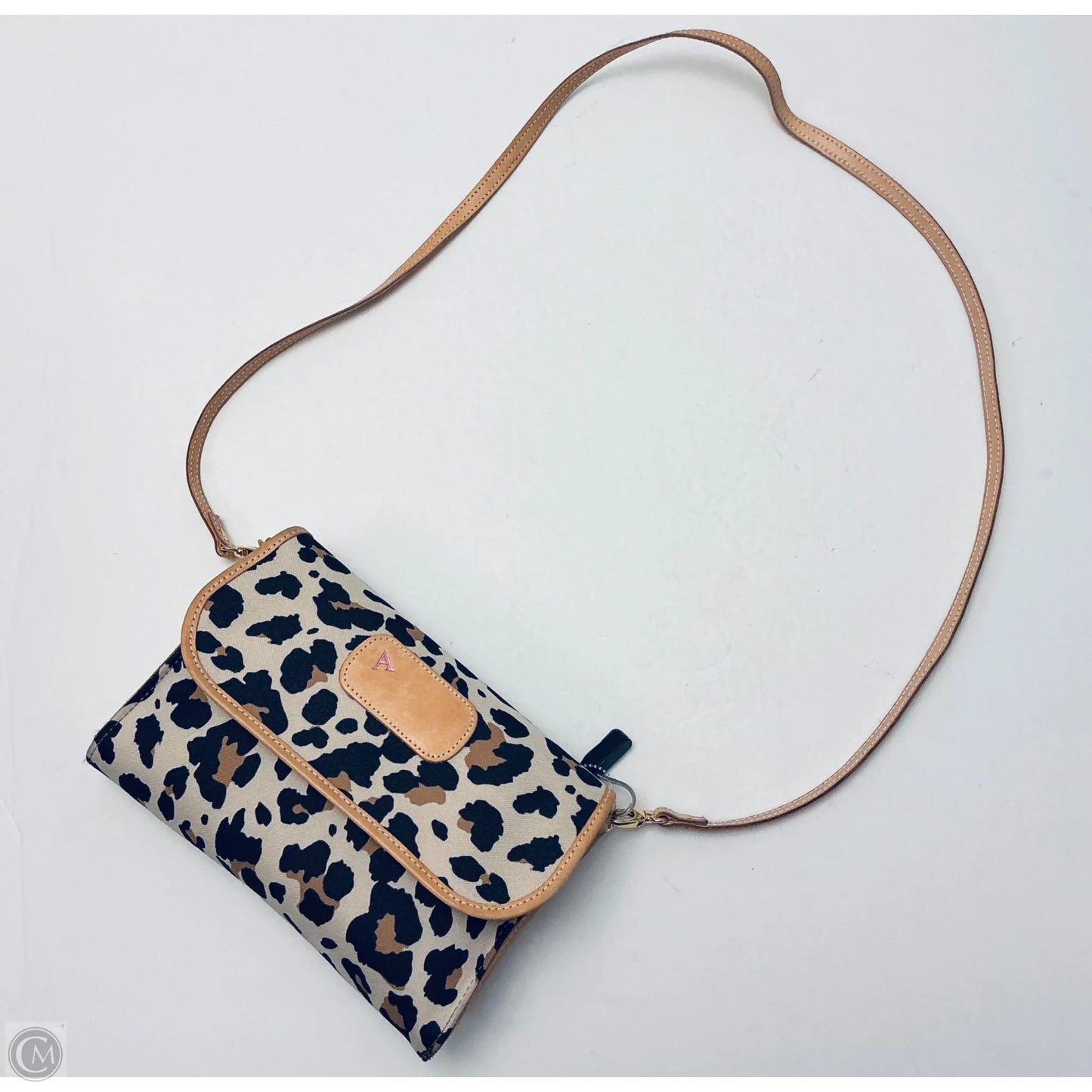 Crossbody By Clothes Mentor, Size: Medium