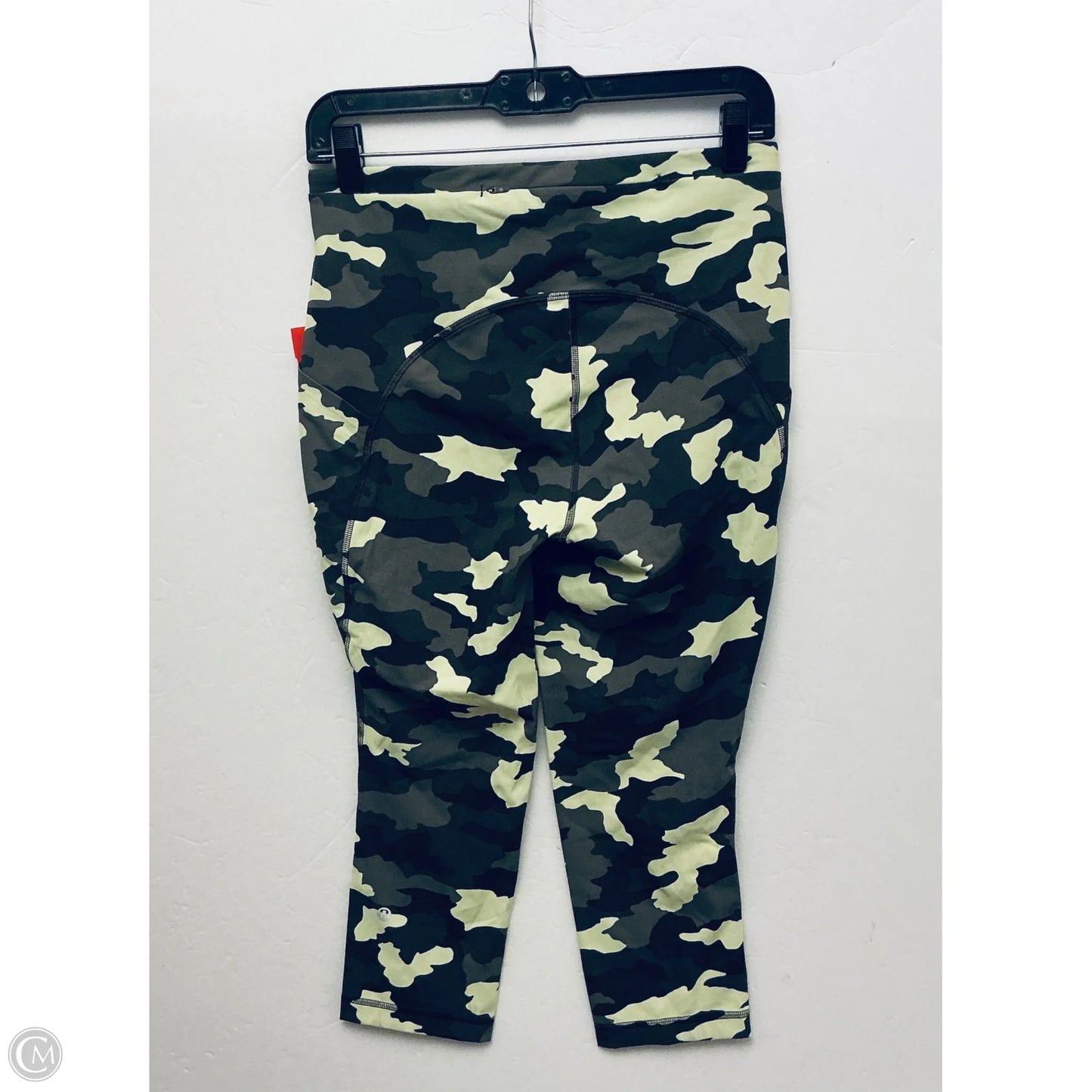 Athletic Leggings Capris By Lululemon In Camouflage Print, Size: 8