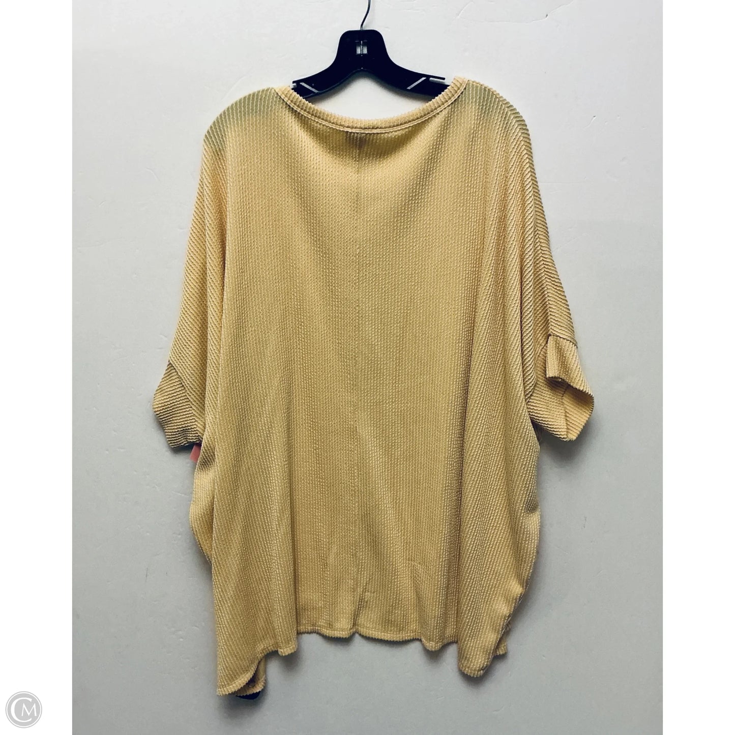 Top Short Sleeve By Andree By Unit In Yellow, Size: 2x