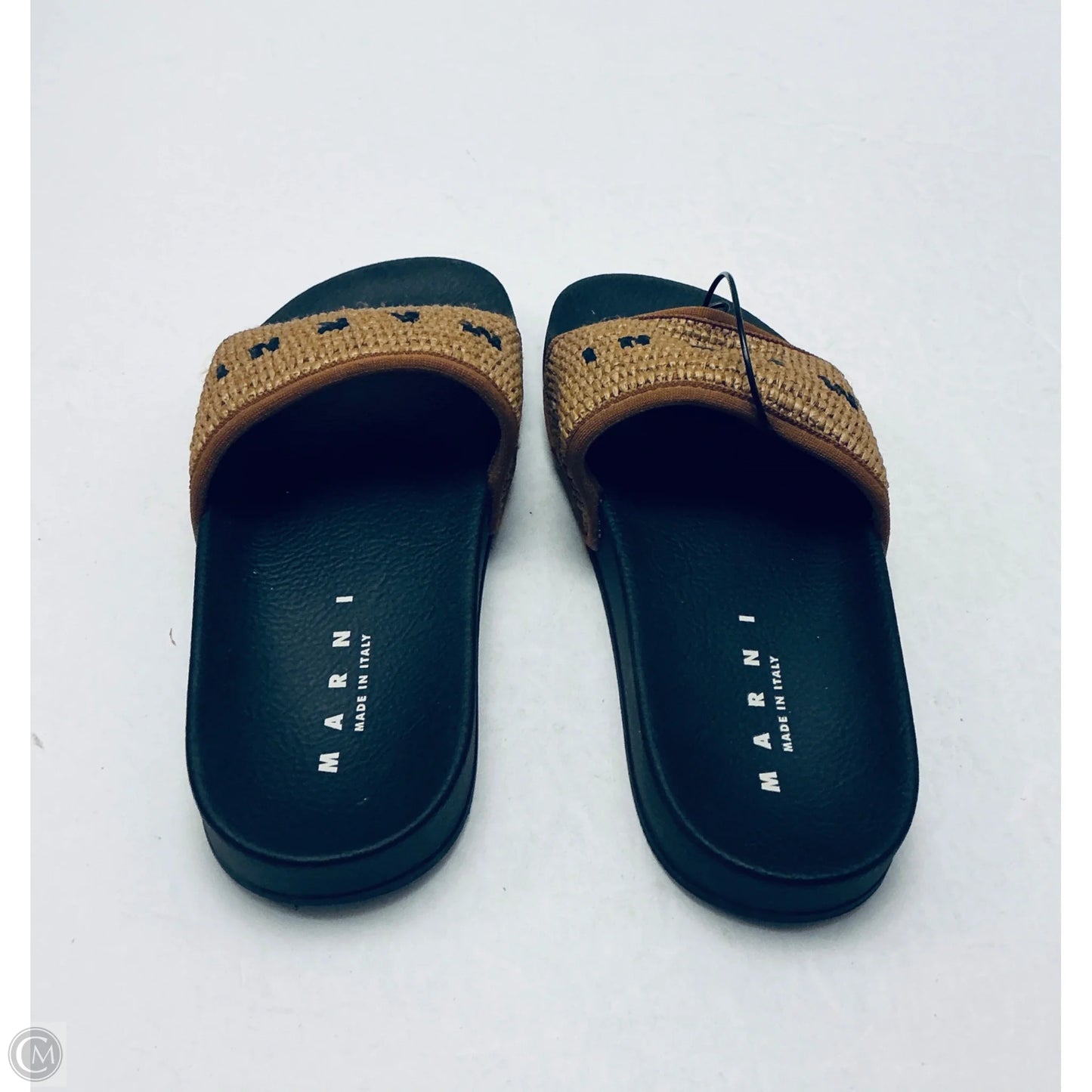 Sandals Flats By Clothes Mentor In Black & Brown, Size: 7.5
