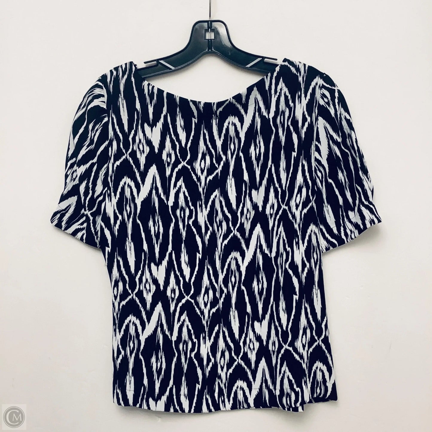 Top Short Sleeve By Chicos In Black & White, Size: S