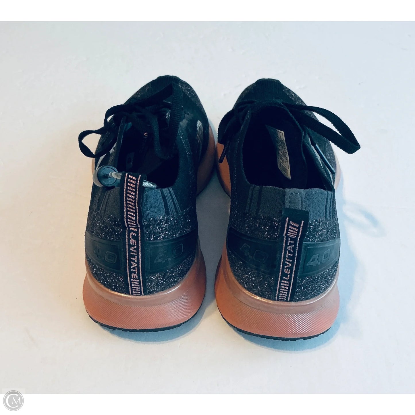 Shoes Athletic By Brooks In Black, Size: 7