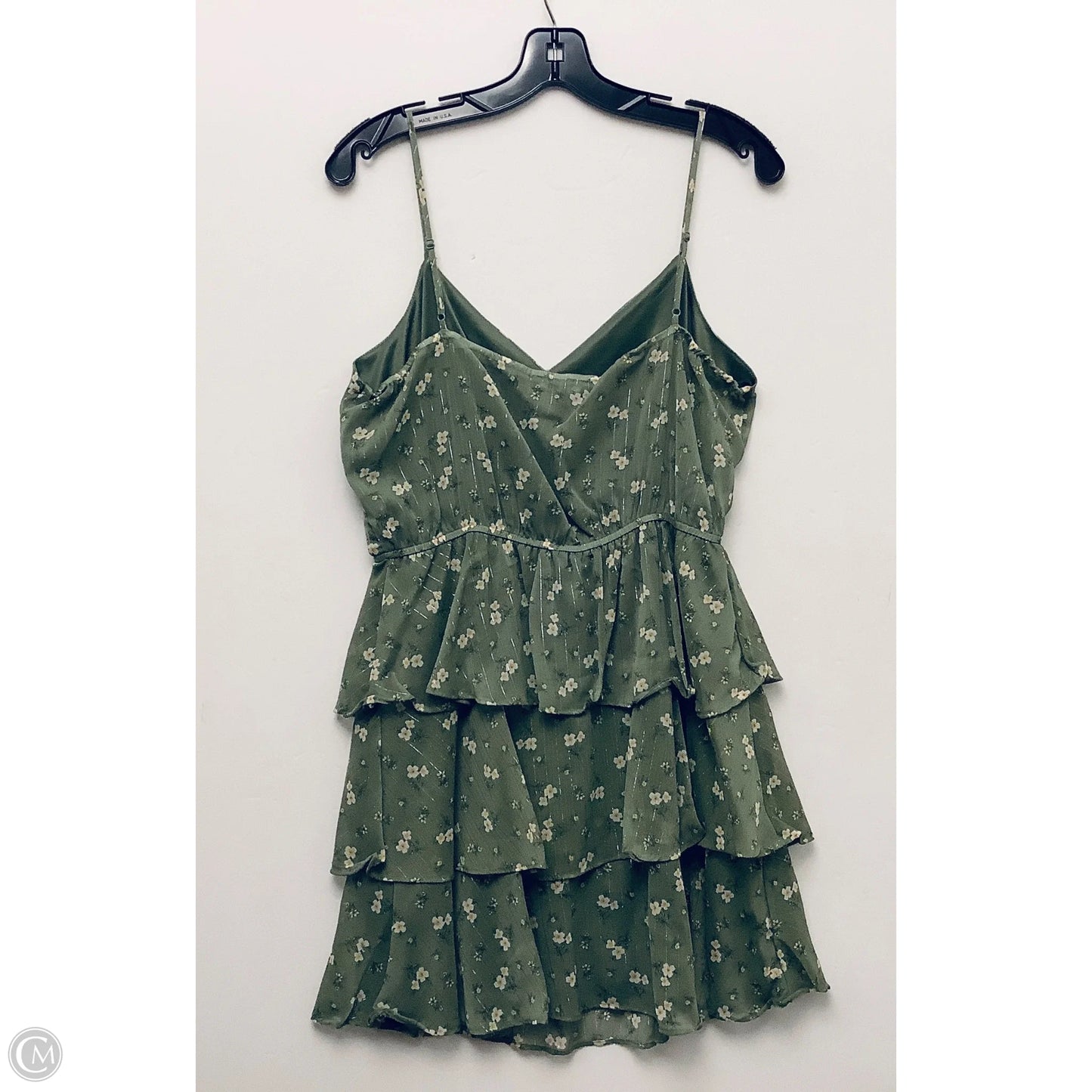 Dress Casual Short By Trixxi In Green, Size: L