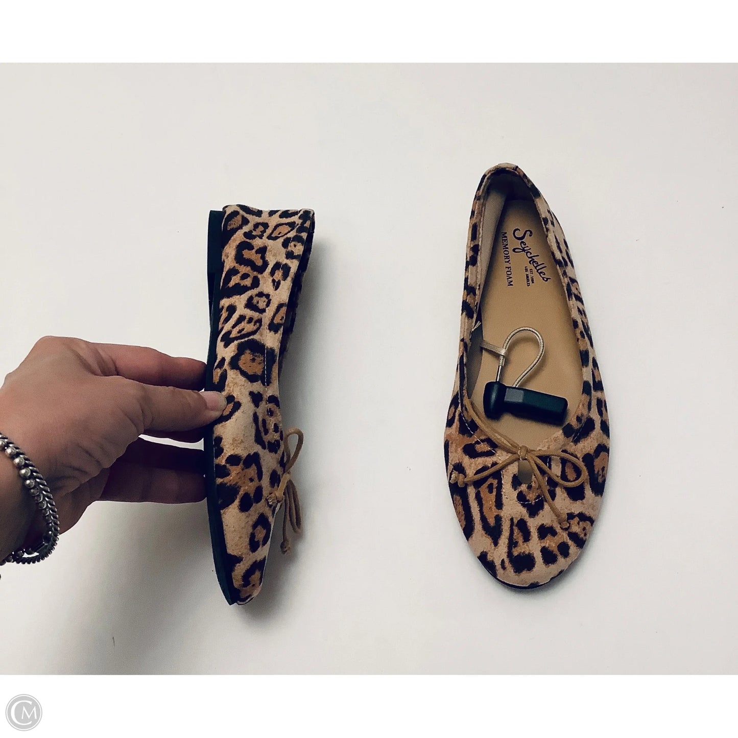 Shoes Flats By Seychelles In Animal Print, Size: 5.5