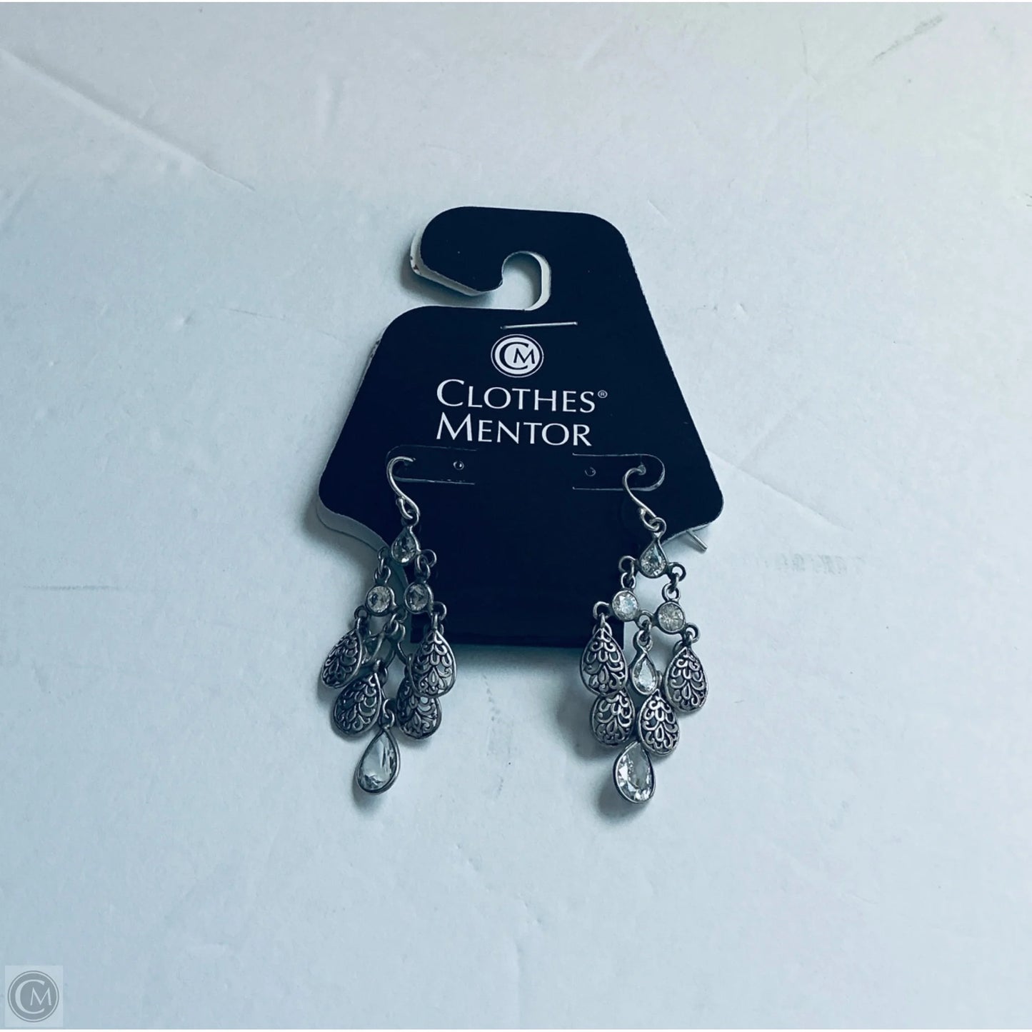 Earrings Dangle/drop By Clothes Mentor