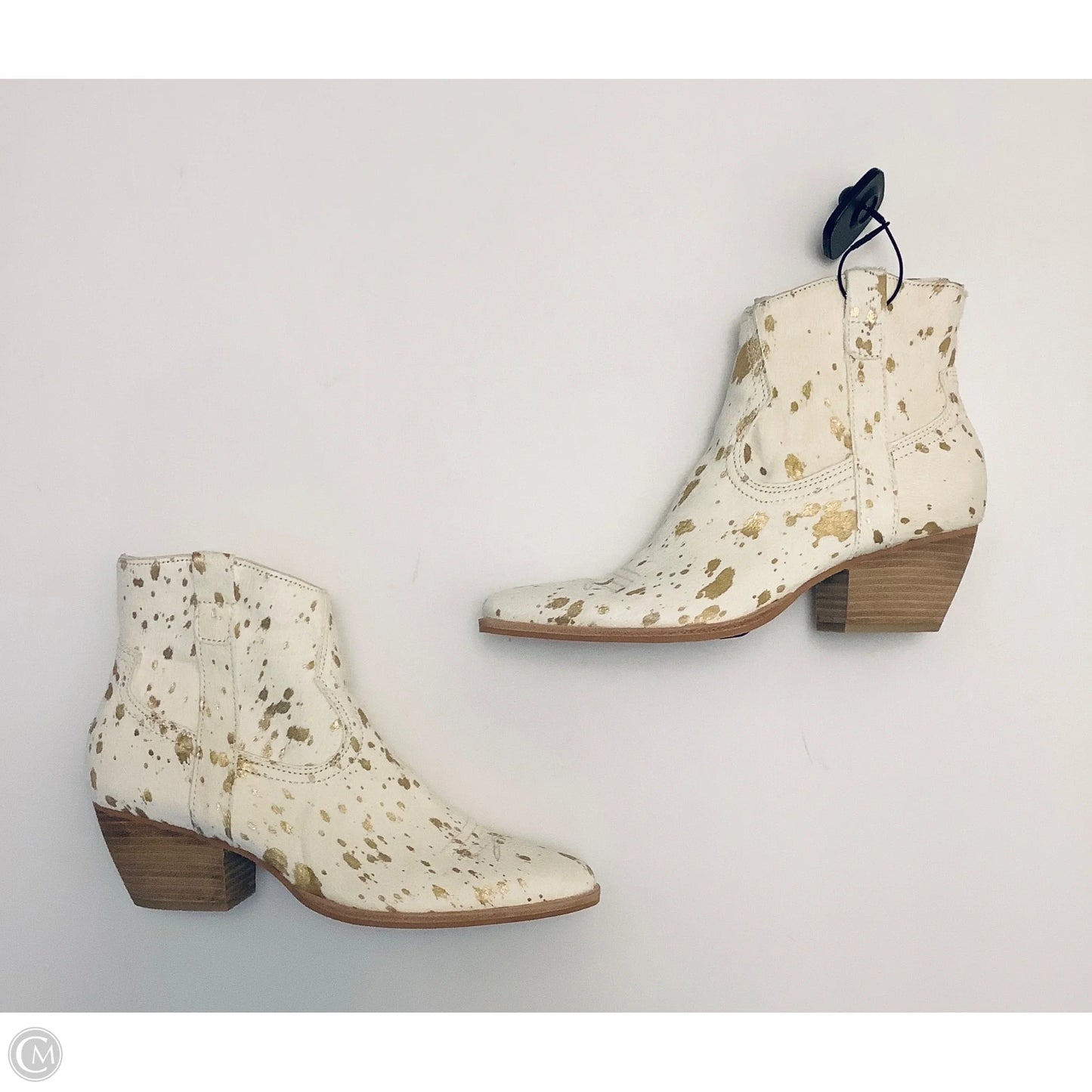Boots Ankle Heels By Dolce Vita In Animal Print, Size: 9.5