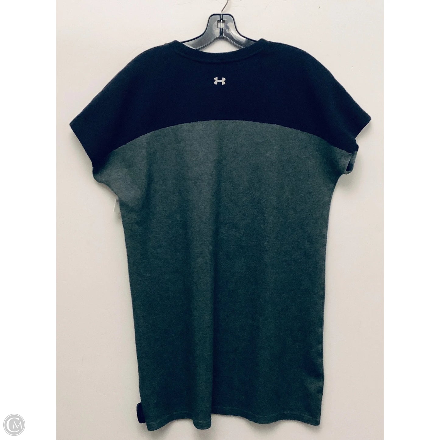 Dress Casual Short By Under Armour In Green, Size: M