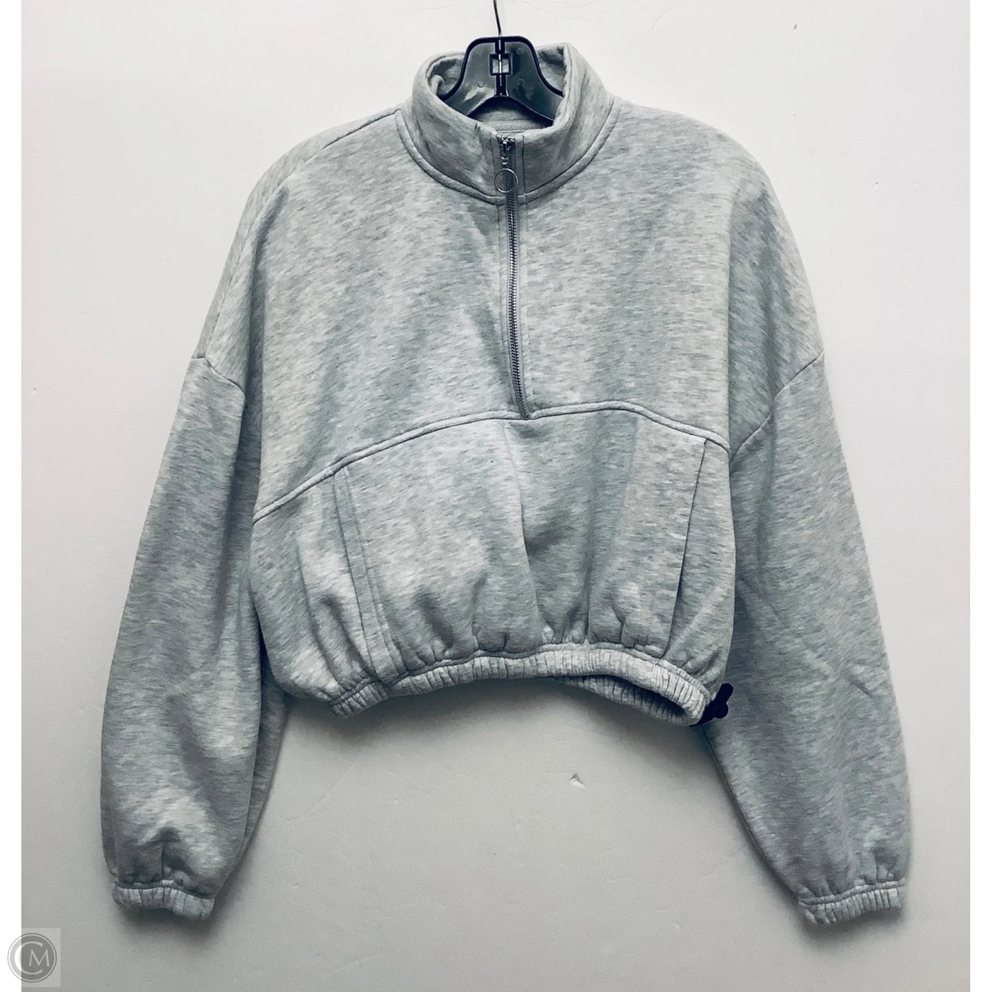 Sweatshirt Crewneck By Clothes Mentor In Grey, Size: M