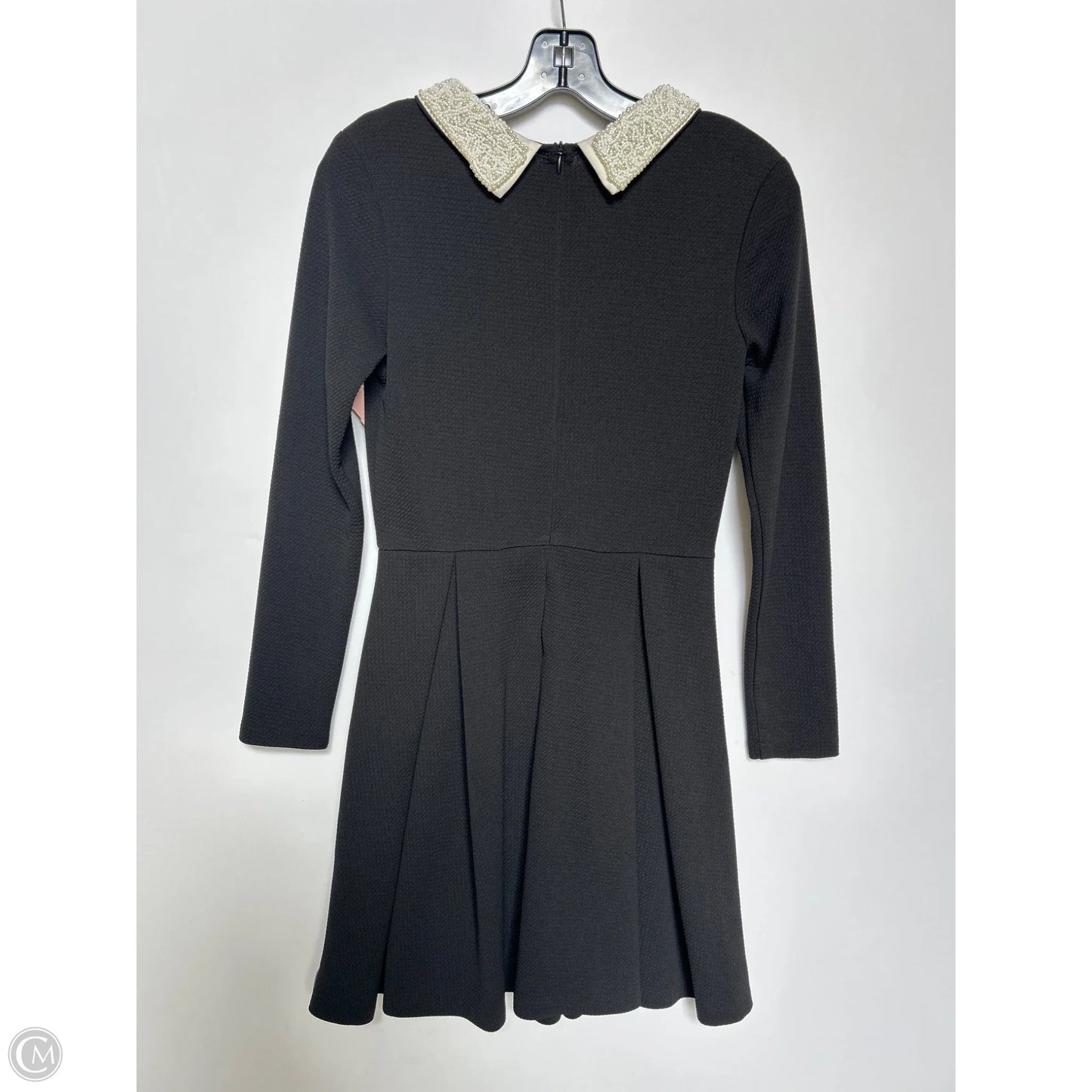 Dress Casual Short By Saks Fifth Avenue In Black, Size: M