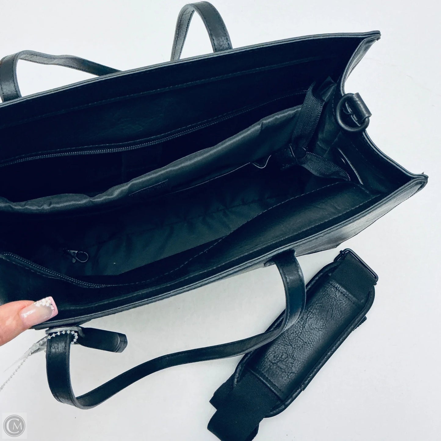 Tote By Clothes Mentor, Size: Large
