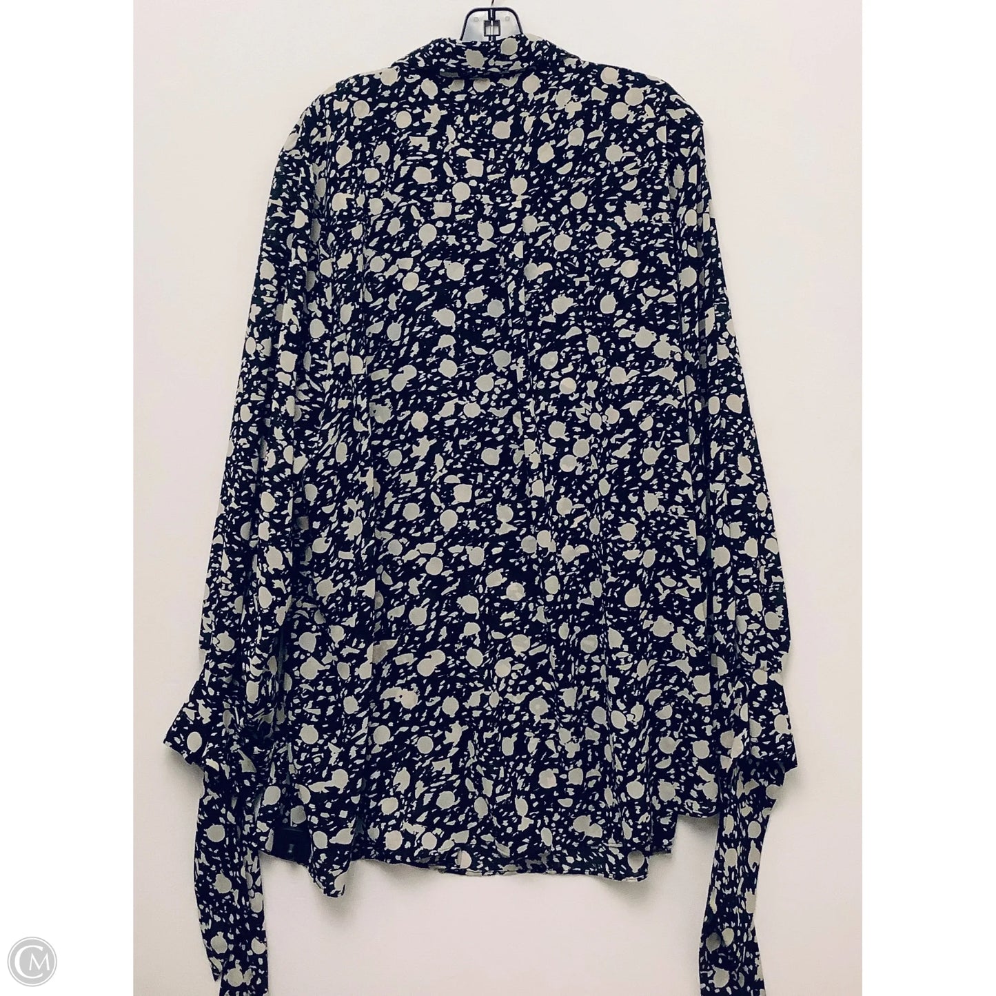 Top Long Sleeve By Avenue In Black, Size: 3x