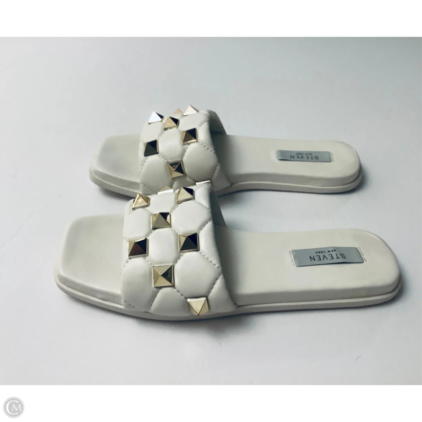 Sandals Flats By Clothes Mentor In White, Size: 9.5