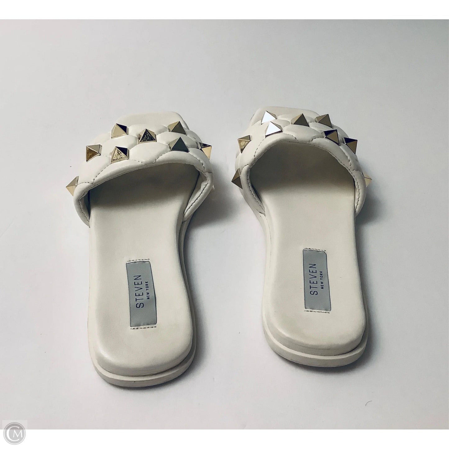 Sandals Flats By Clothes Mentor In White, Size: 9.5
