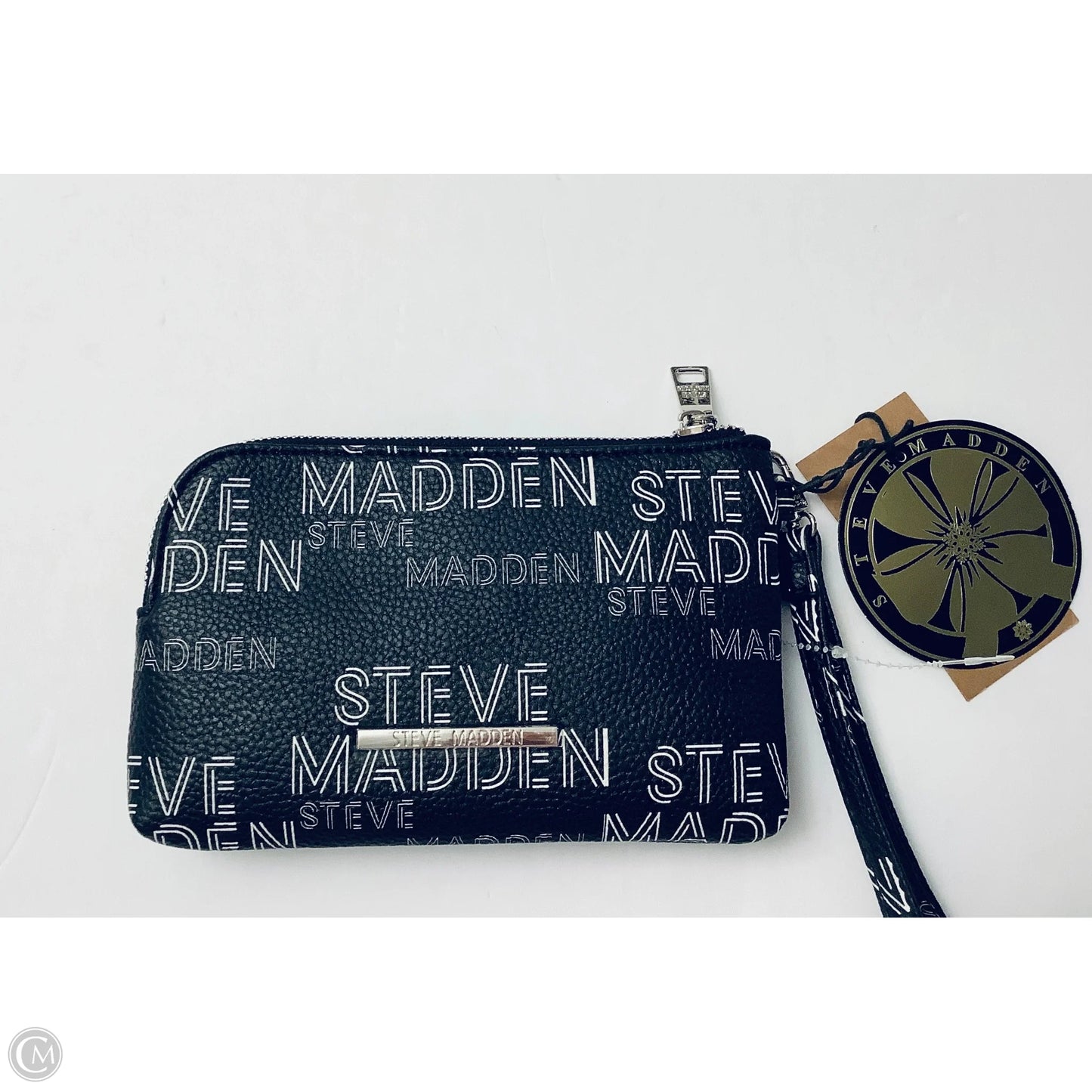 Wristlet By Steve Madden, Size: Medium