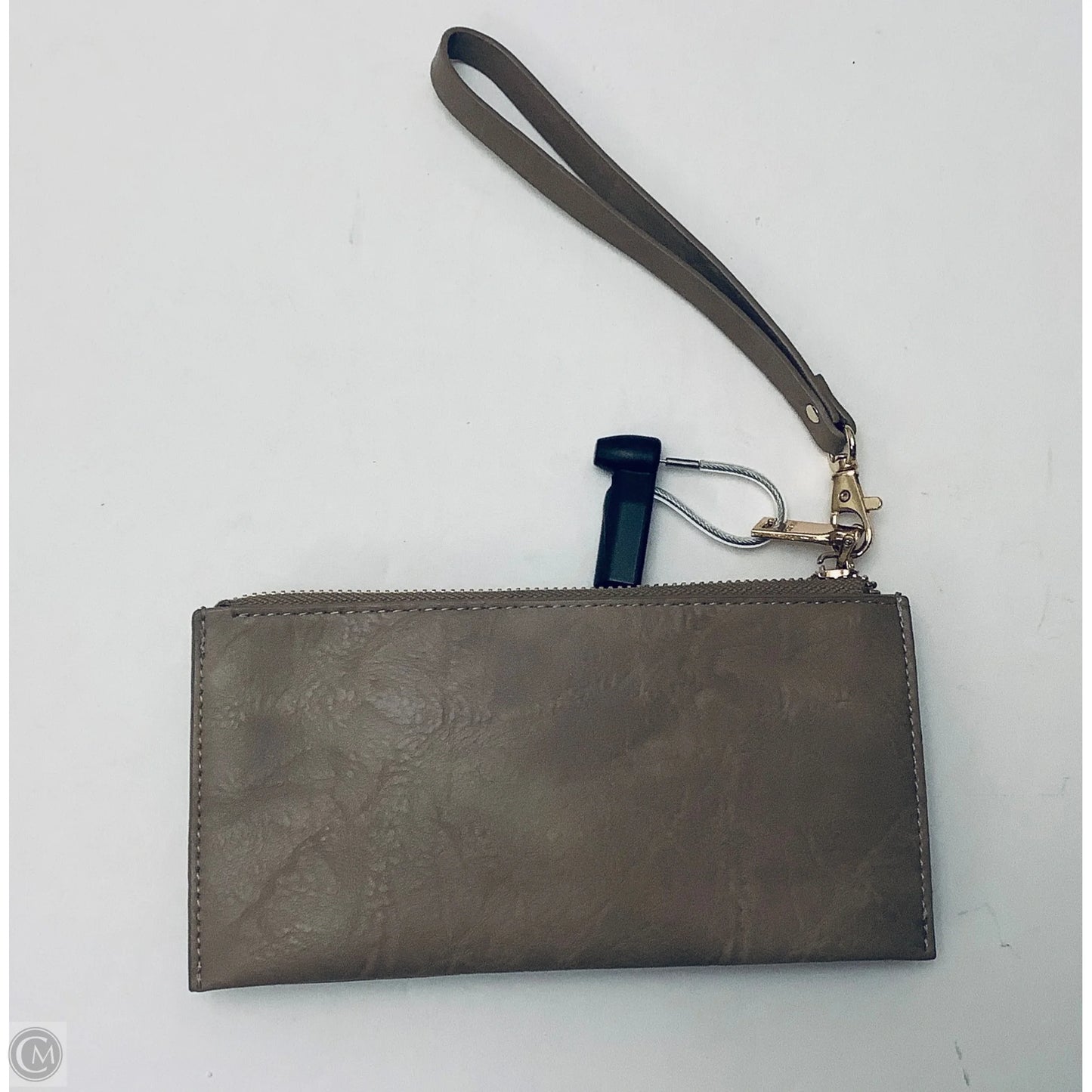 Wristlet By Clothes Mentor, Size: Medium