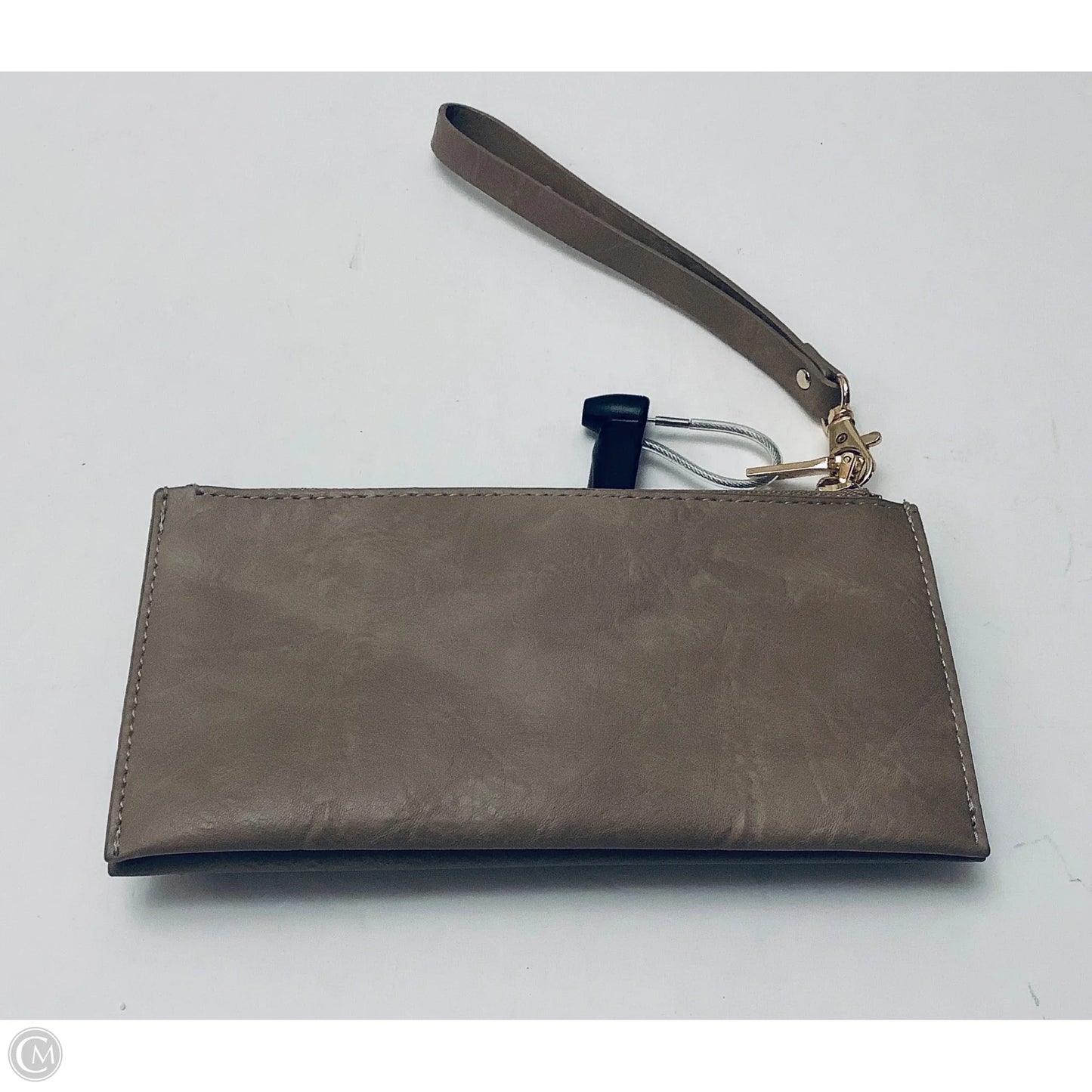 Wristlet By Clothes Mentor, Size: Medium