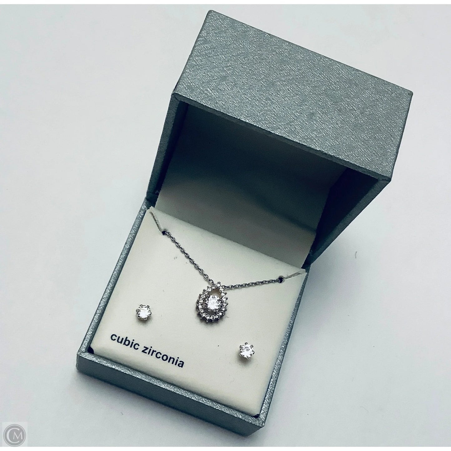 Necklace Set By Clothes Mentor