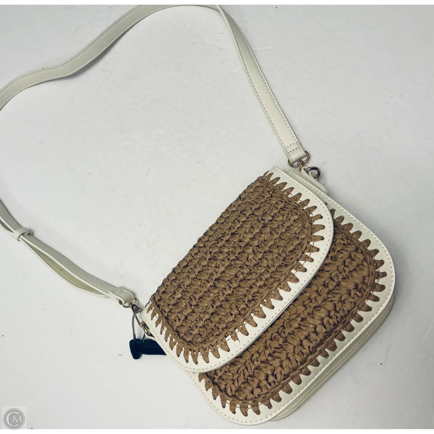 Crossbody By Clothes Mentor, Size: Medium