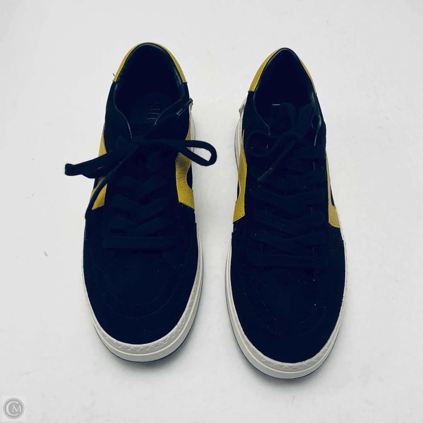 Shoes Sneakers By Steve Madden In Black & Yellow, Size: 9.5
