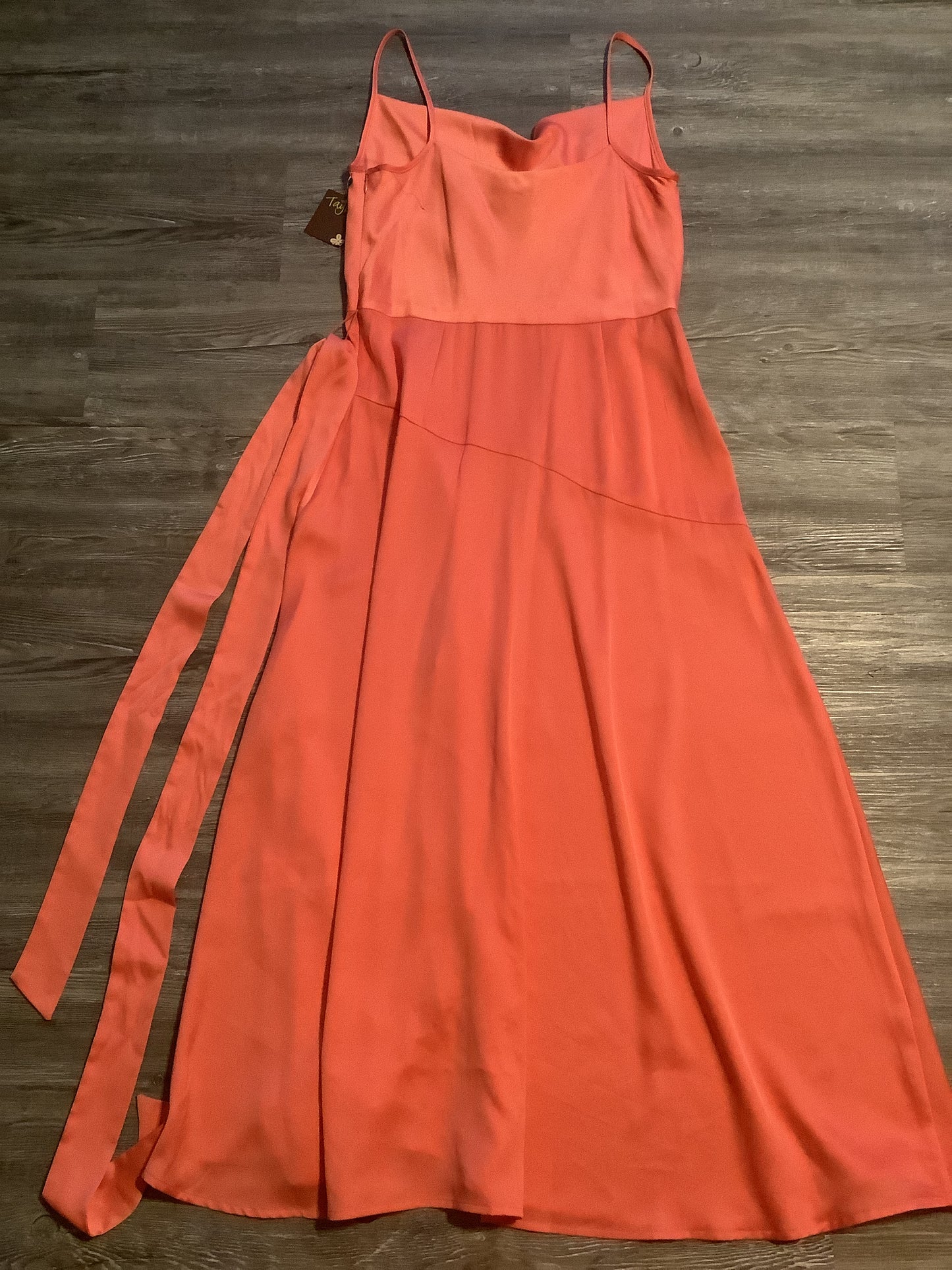 Dress Casual Midi By Taylor In Coral, Size: L