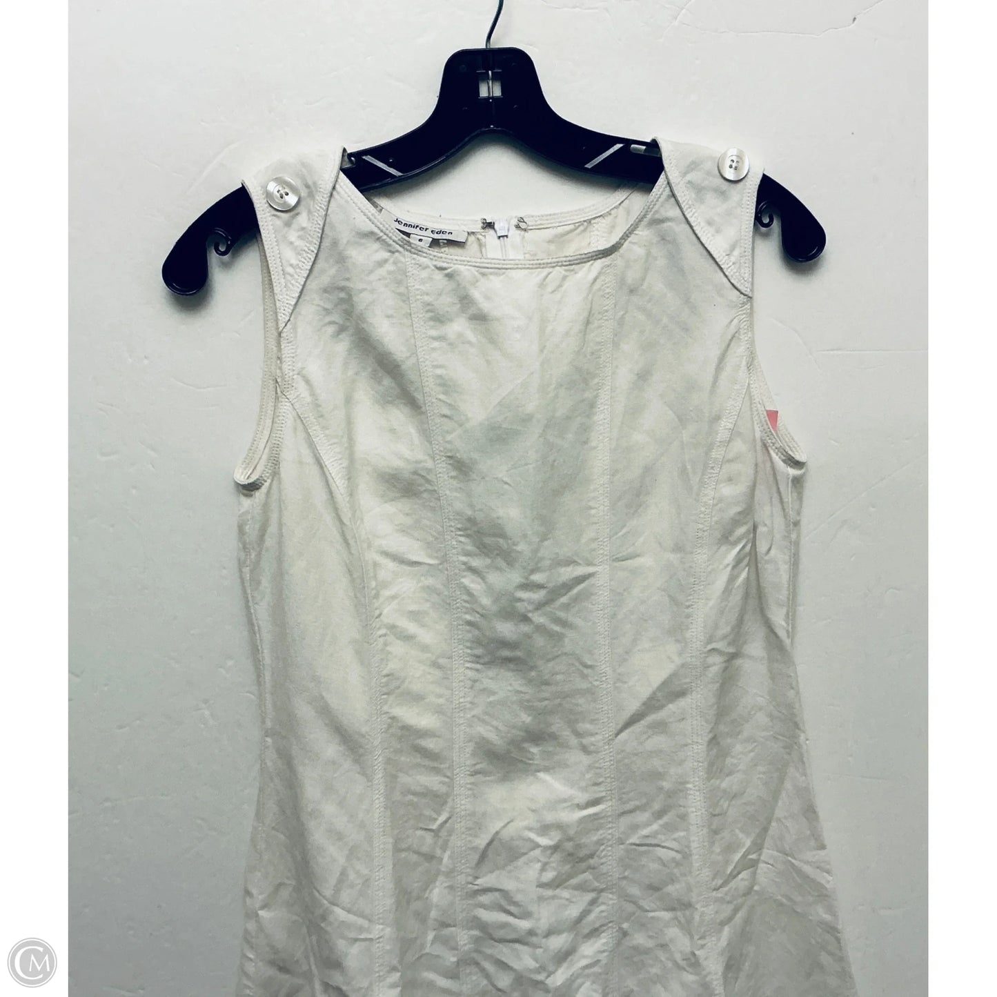 Dress Casual Short By Clothes Mentor In White, Size: S
