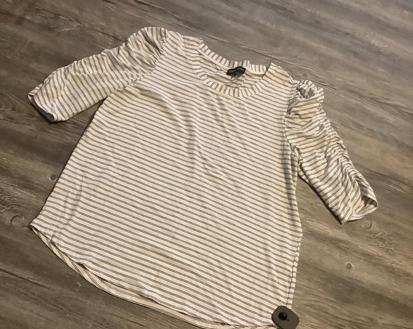 Top Short Sleeve By Modiano In Striped Pattern, Size: M