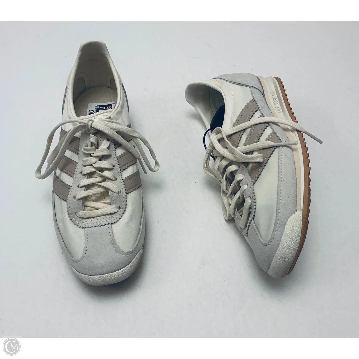 Shoes Sneakers By Adidas In Cream, Size: 6