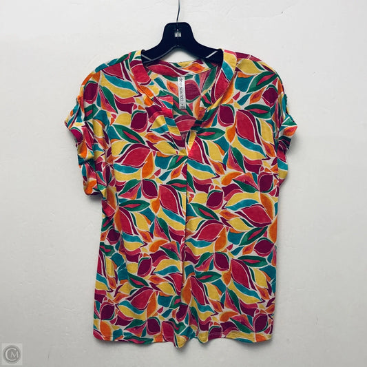 Top Short Sleeve Basic By Dear Scarlett In Maroon, Size: M