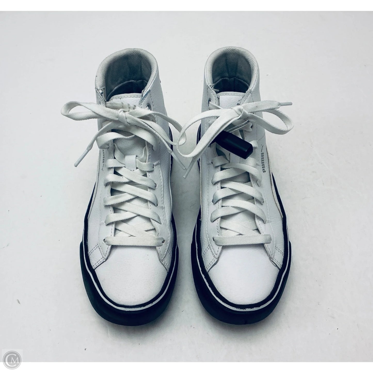Shoes Athletic By Puma In White, Size: 6.5
