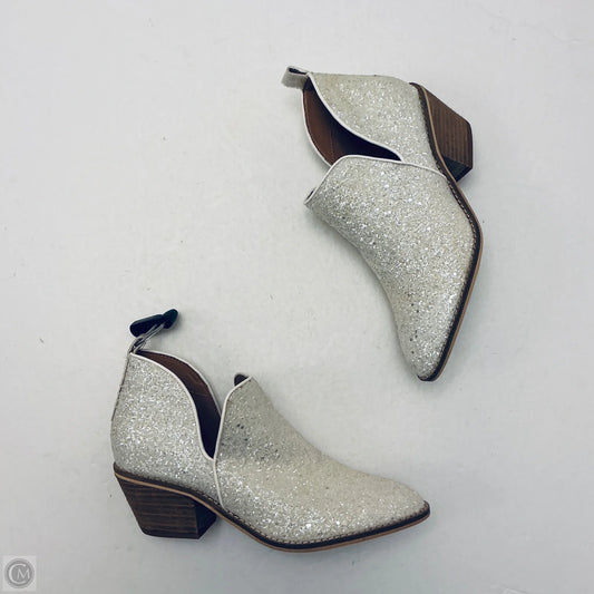 Boots Ankle Heels By Corkys In Cream, Size: 9