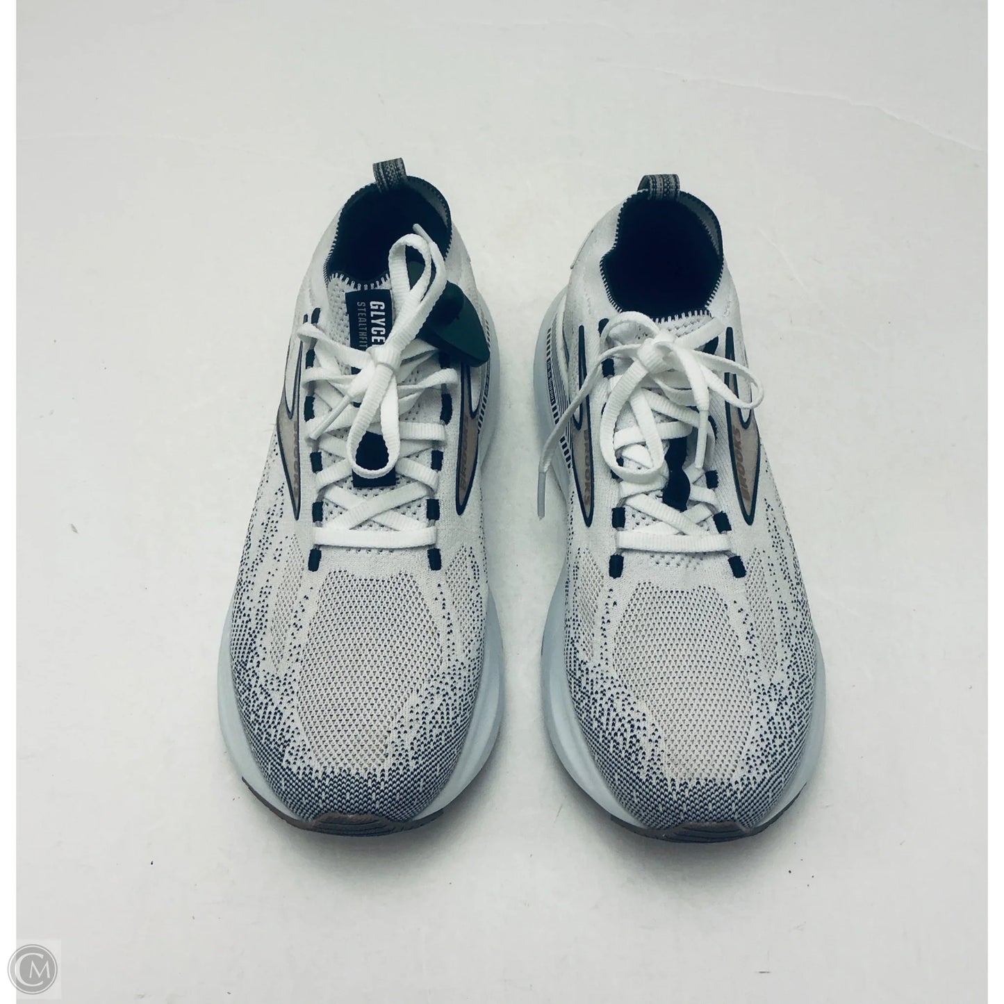 Shoes Athletic By Brooks In White, Size: 10