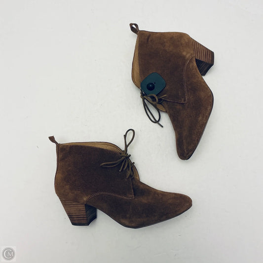 Boots Ankle Flats By Report In Brown, Size: 8.5